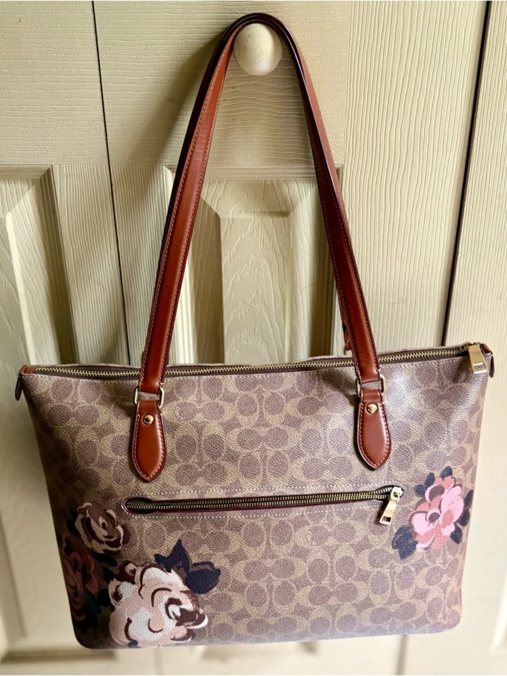 Coach Floral Signature Gallery Tote Bag in Brown and Pink - Picture 2 of 4